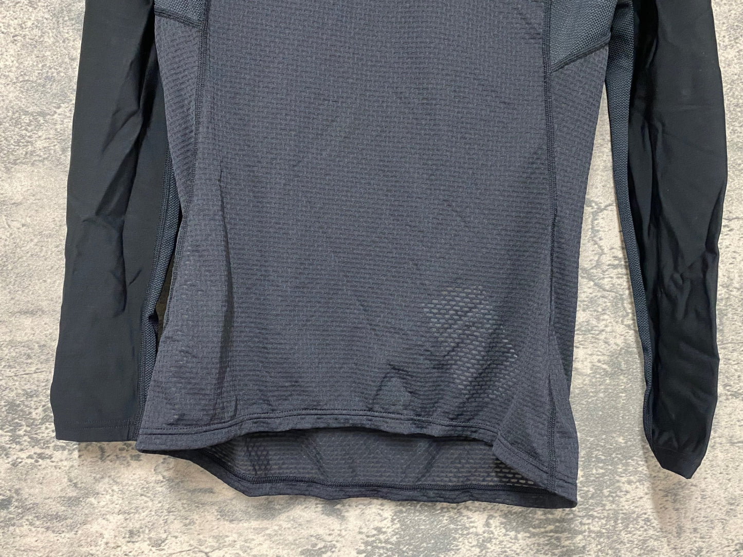 IW431 パールイズミ PEARL iZUMi 長袖 サマー べースレイヤー 黒 レディース L