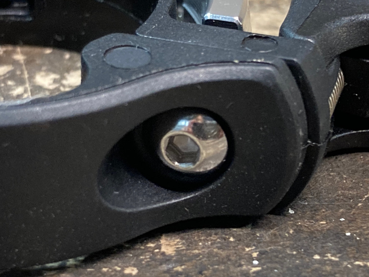 IR295 ノグ knog OI CLASSIC ベル ブラス Φ23.8-31.8