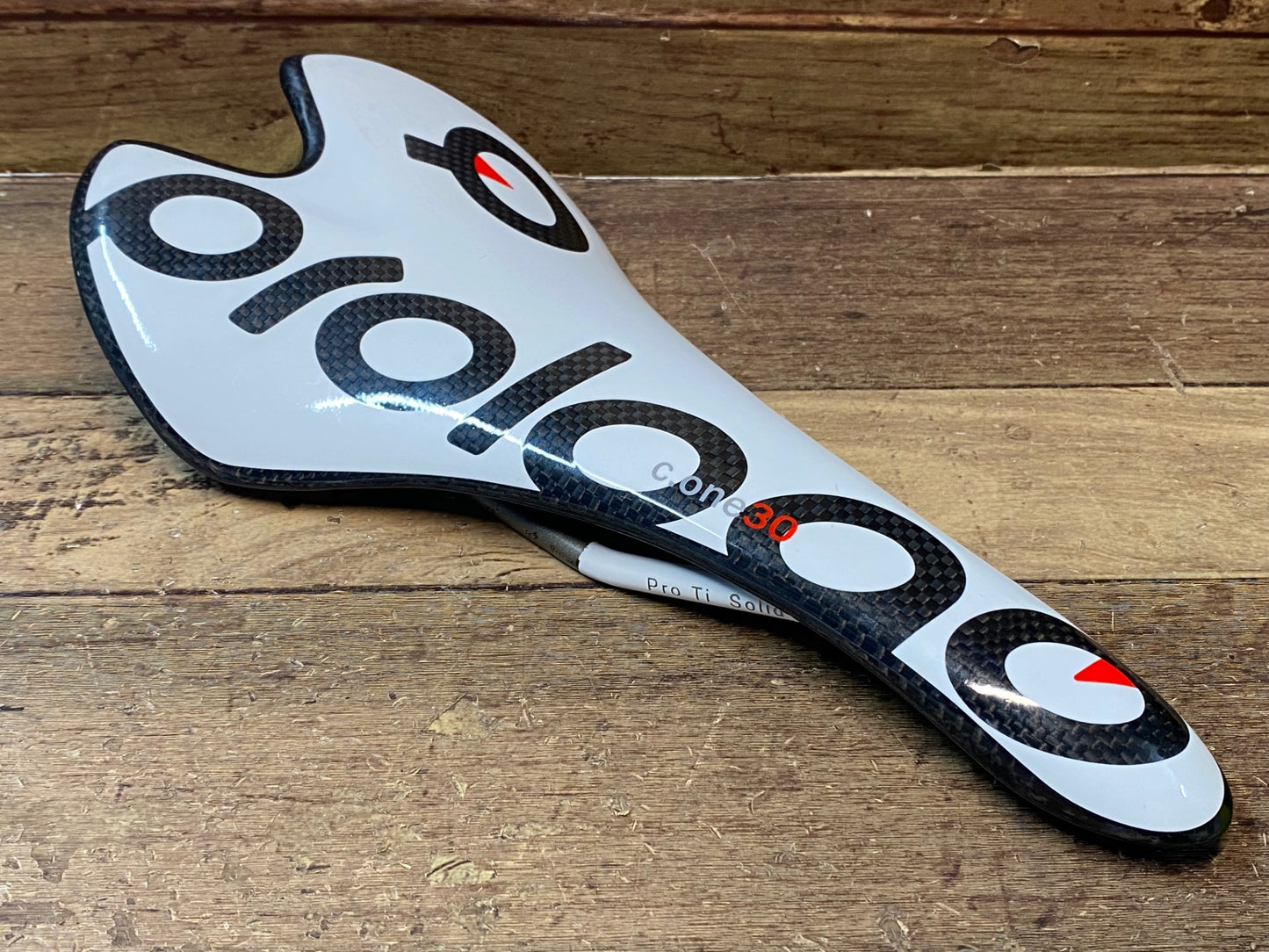 IM819 プロロゴ prologo c.one30 サドル 白 黒 Pro Ti Solidレール