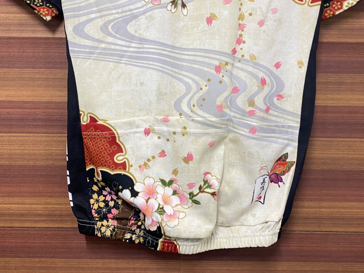 IQ941 パールイズミ PEARL iZUMi 半袖サイクルジャージ 黒 白 桜 M