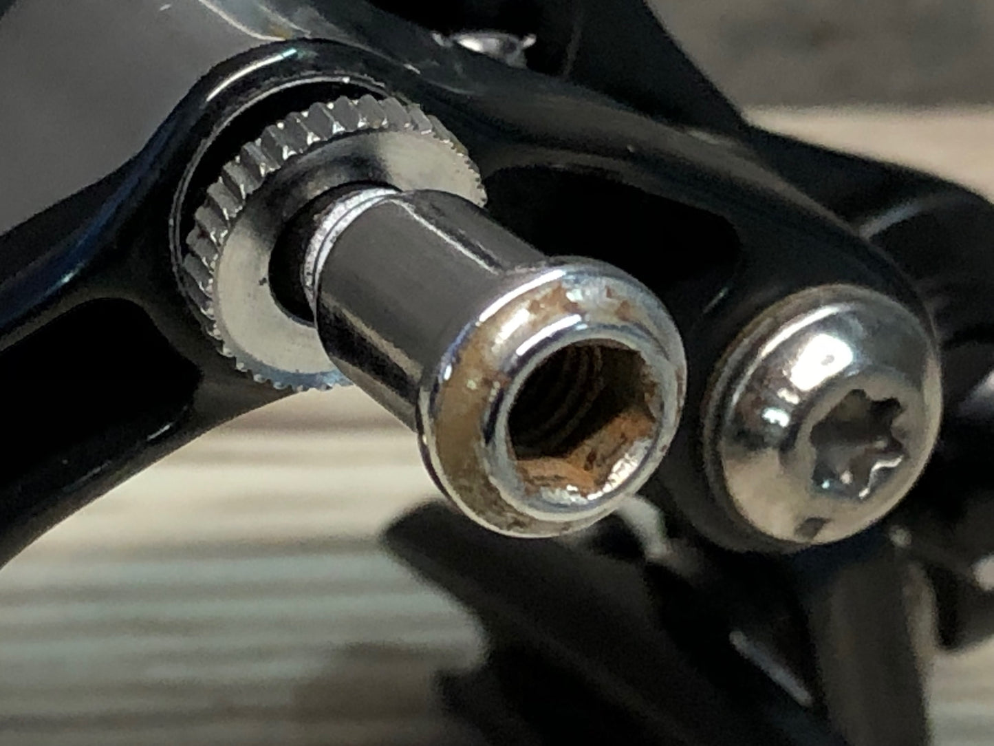 IU428 シマノ SHIMANO デュラエース DURA-ACE BR-9000 ブレーキキャリパー セット