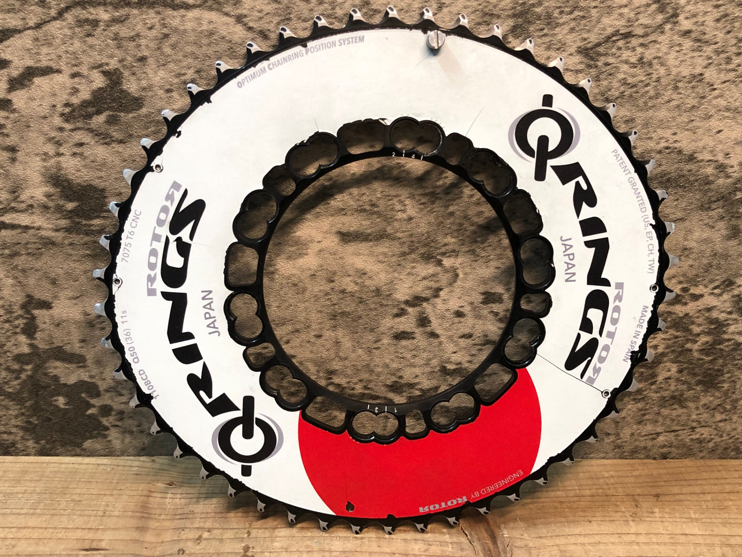 IV264 ローター ROTOR Q-RINGS 50T BCD110mm 5アーム FLAG EDITION JAPAN