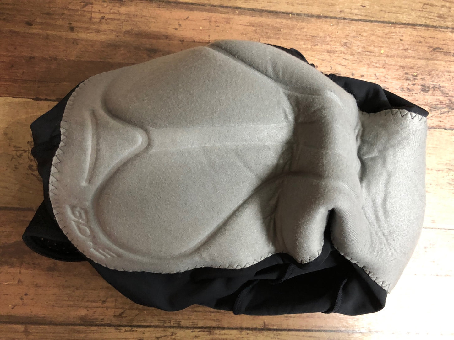 IQ482 パールイズミ PEARL IZUMI ビブショーツ 3D-E 黒 L