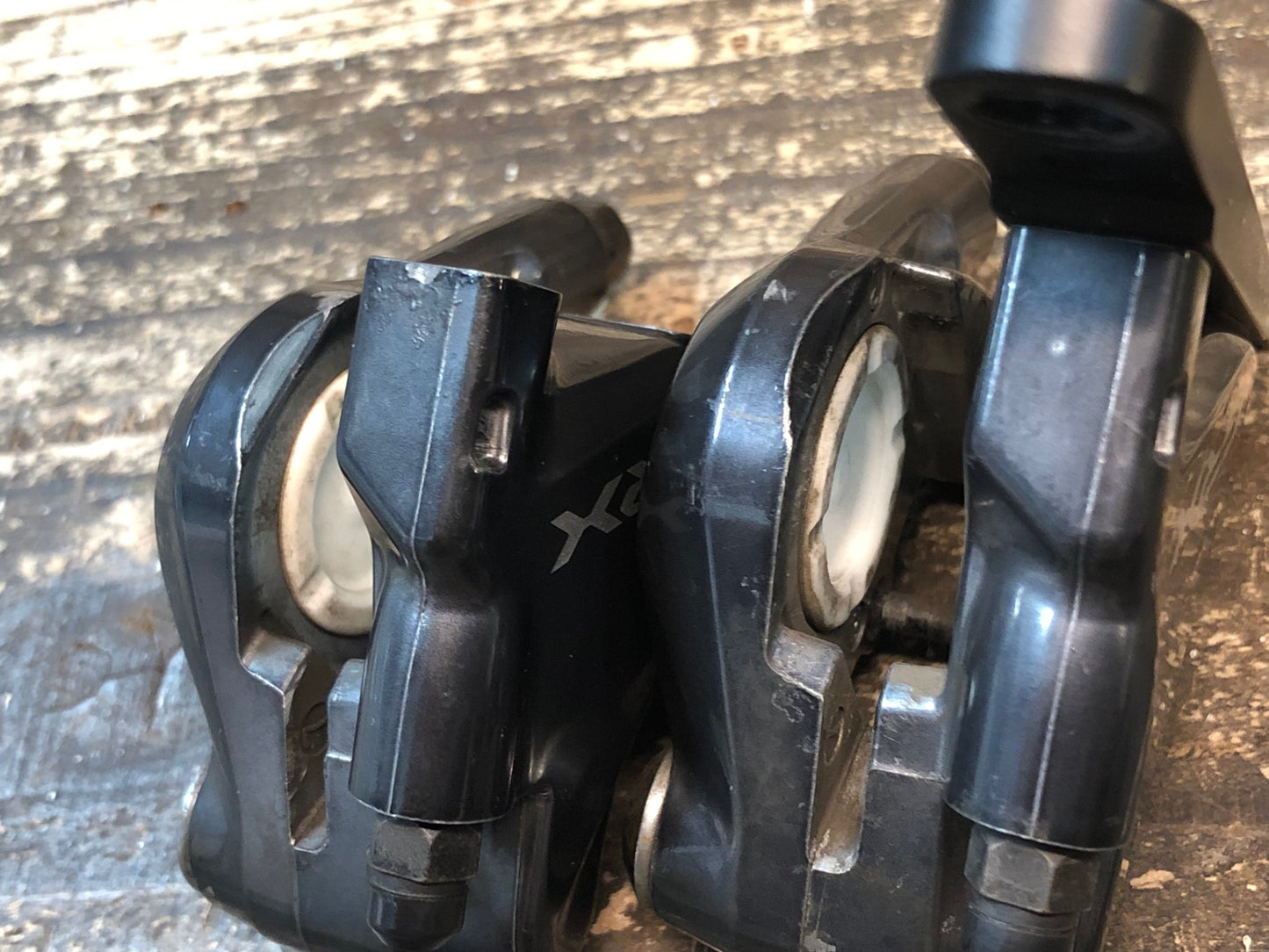 IW417 シマノ SHIMANO GRX BR-RX810 ディスクブレーキ キャリパー 前後セット