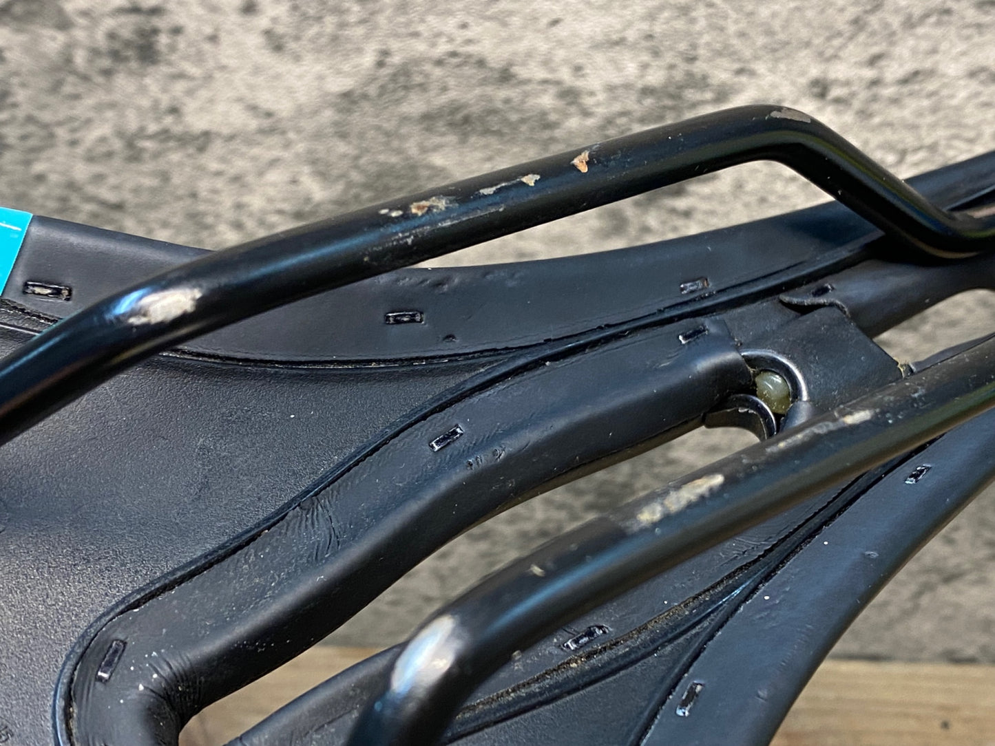 IU093 サンマルコ san marco スクアドラ squadra サドル NARROW 黒 チェレステ