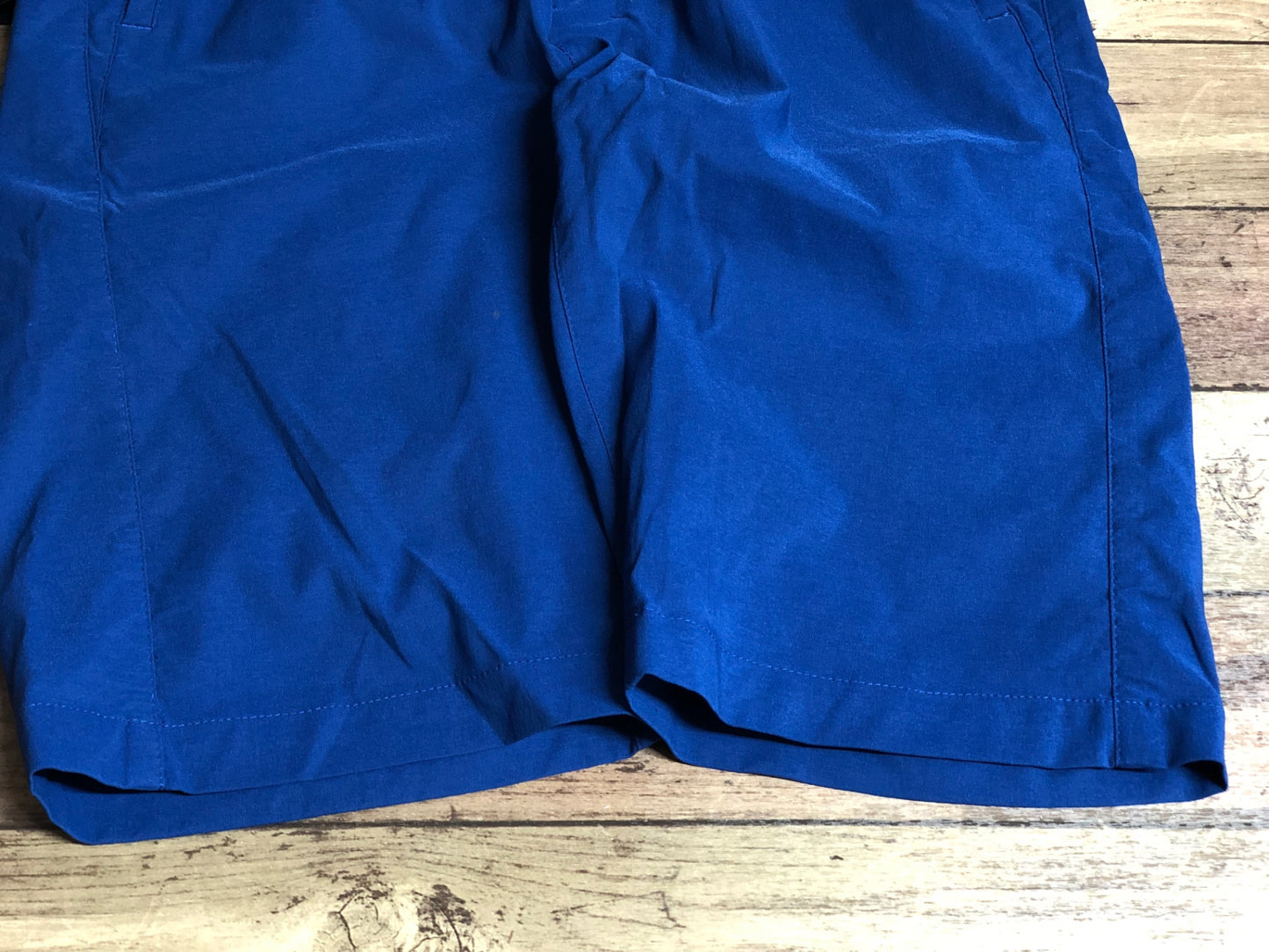 IK483 ラファ Rapha RANDONNEE SHORTS サイクルパンツ 青 30 膝丈