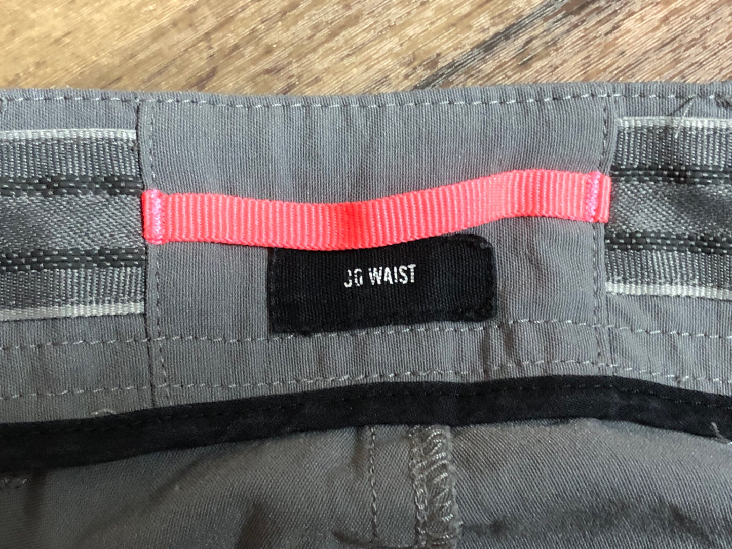 IK484 ラファ Rapha RANDONNEE SHORTS サイクルパンツ グレー 30 膝丈