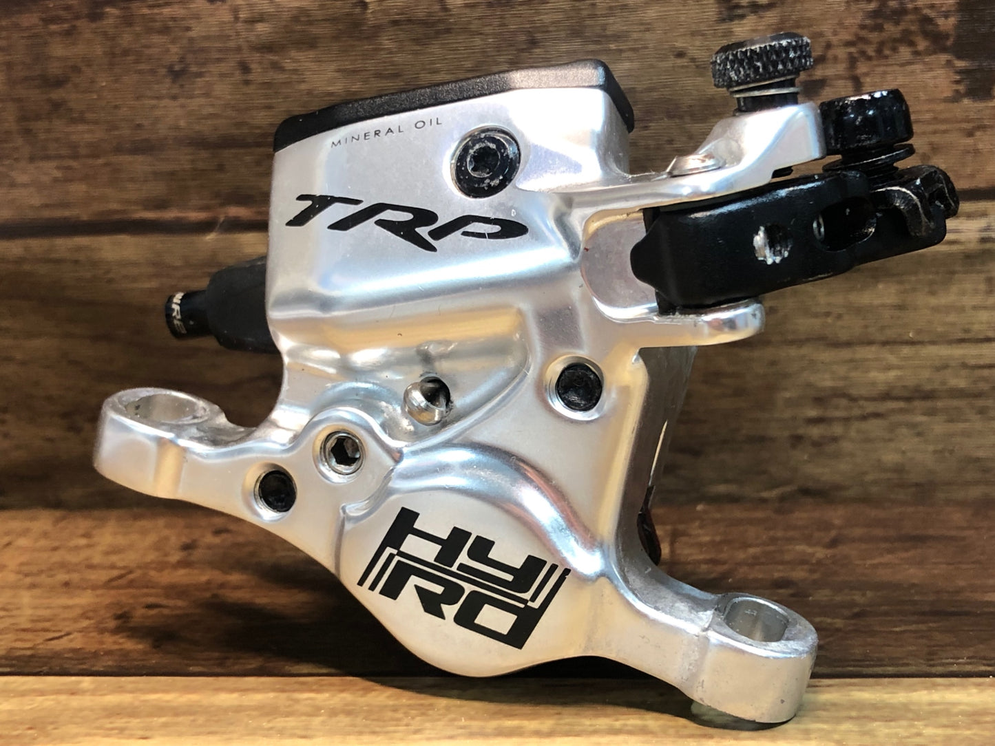 IM384 TRP HY/RD ディスク ブレーキキャリパー