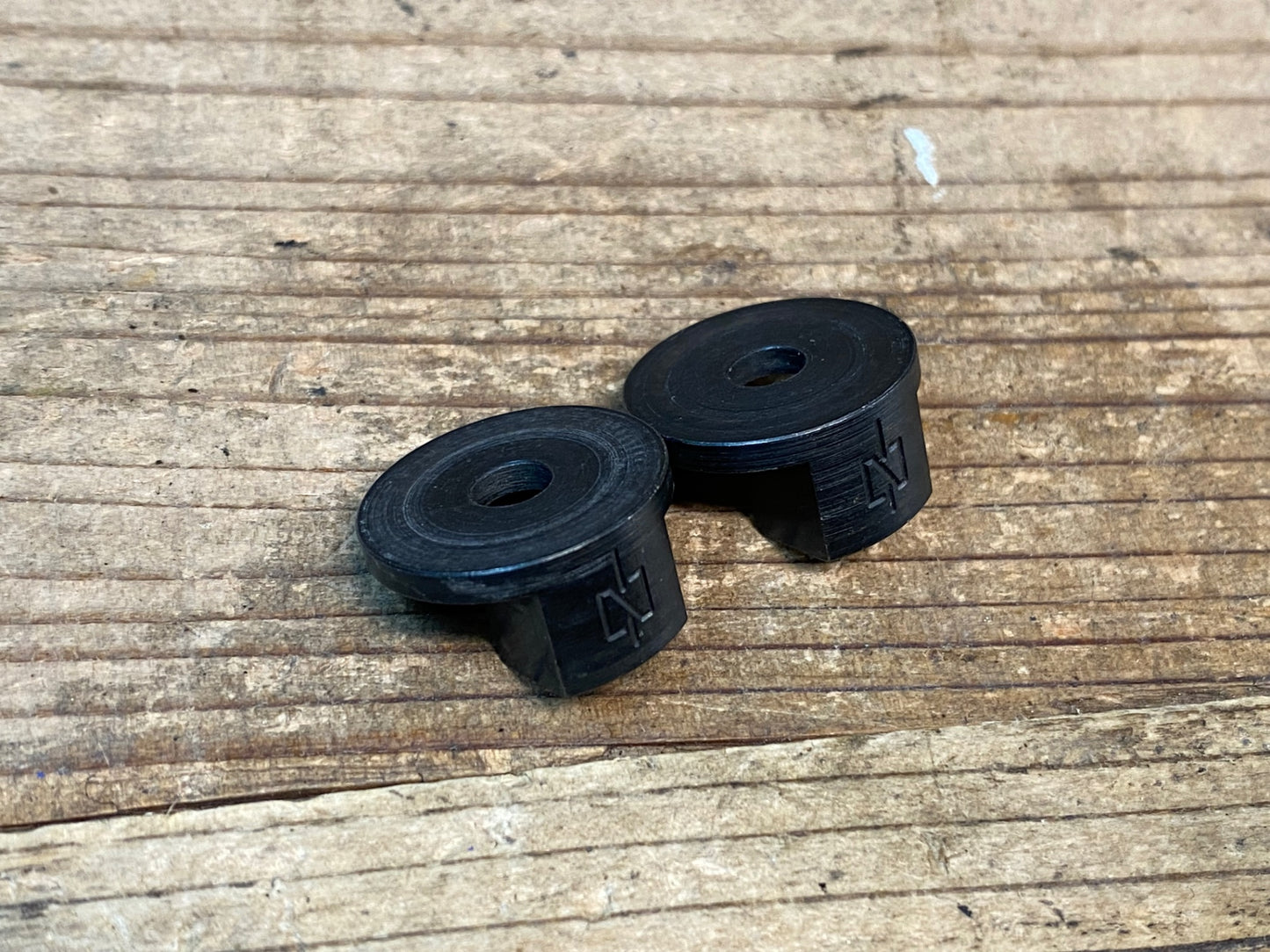 IW454 ナカガワ NAKAGAWA エンドワッシャー リア用 段差8mm