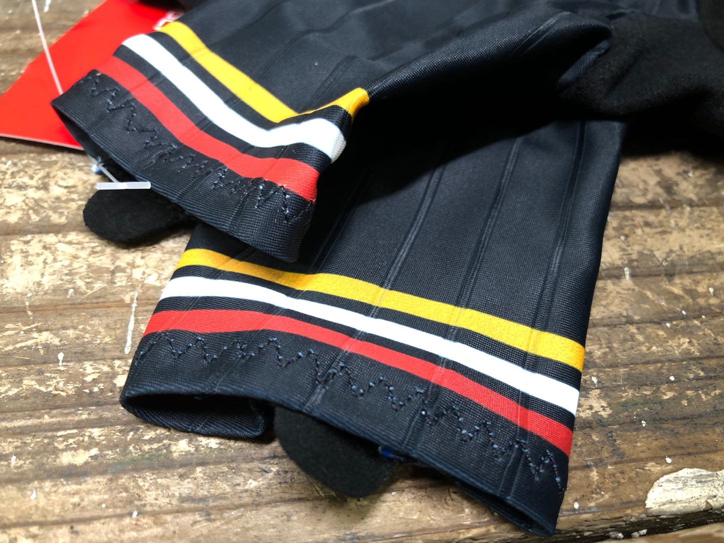 IW861 サンボルト SUNVLT 指切りグローブ 黒 M エアロ