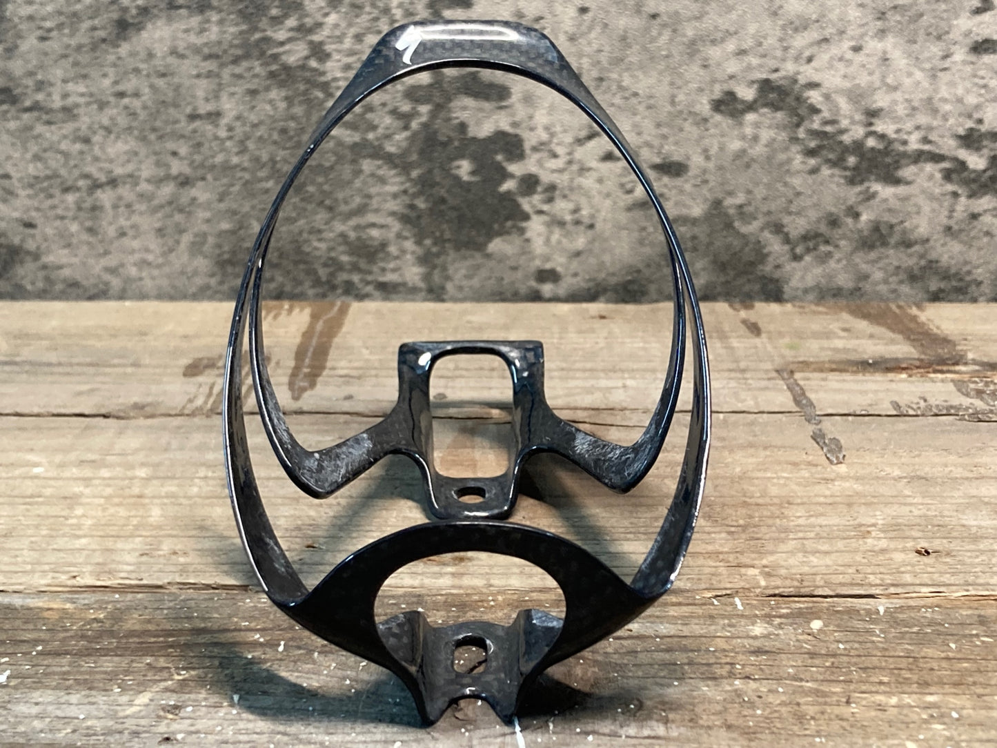 IN678 スペシャライズド SPECIALIZED カーボンボトルケージ 1個