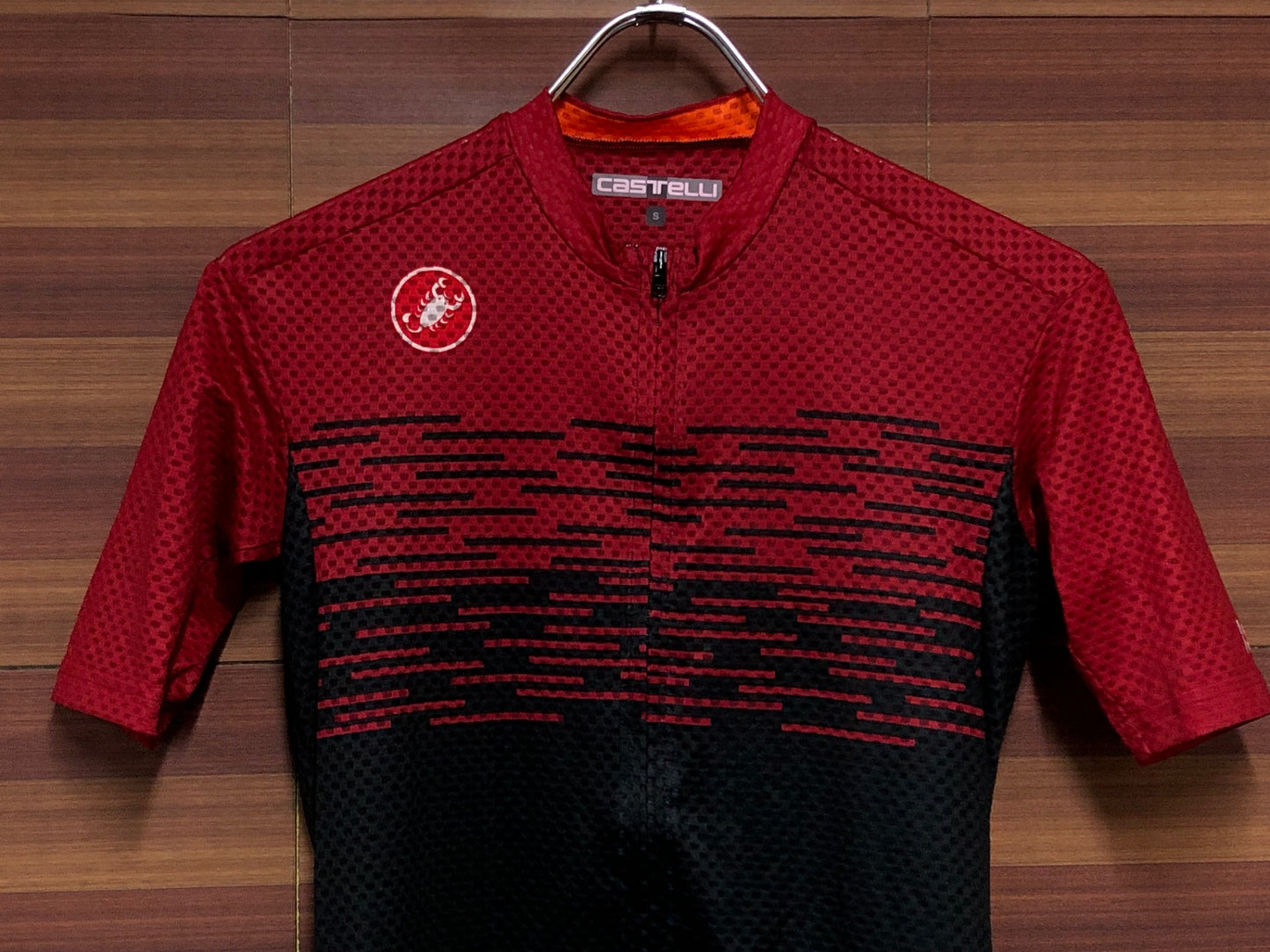 IO130 カステリ CASTELLI 半袖 サイクルジャージ 黒 赤 S