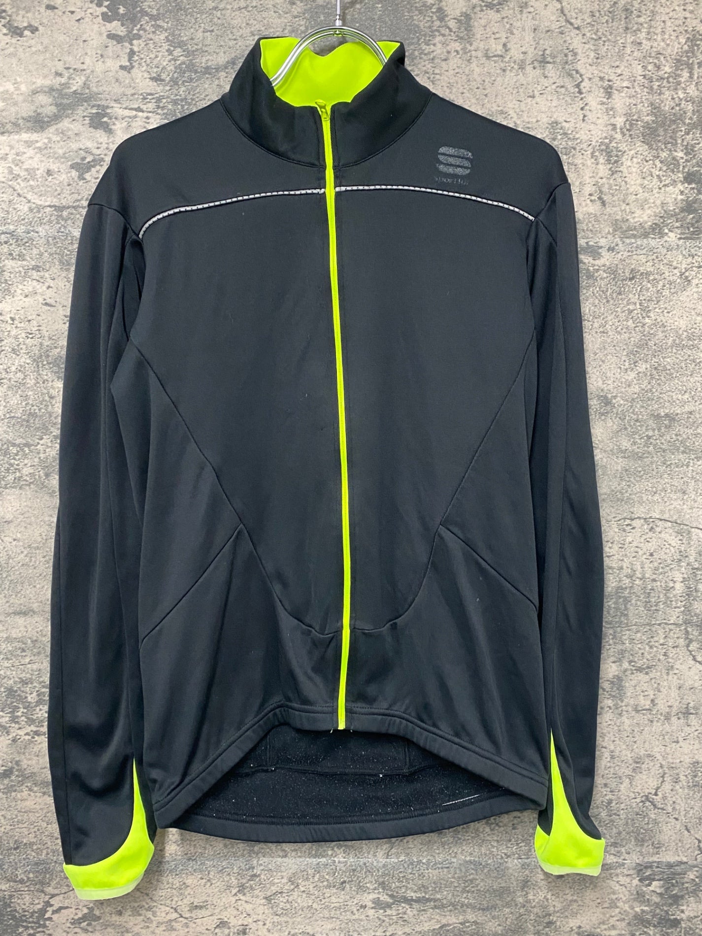 IZ551 スポーツフル sportful 長袖サイクルジャージ 黒 M 裏起毛 ほつれ ロゴヒビ