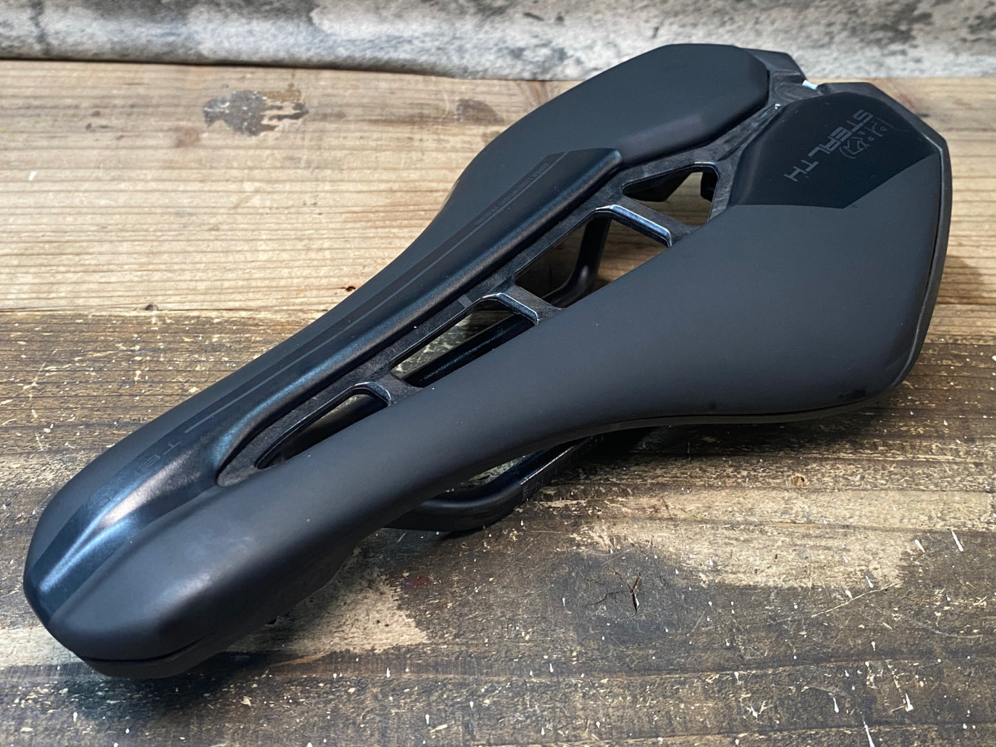 IT905 シマノ SHIMANO プロ PRO ステルス チーム STEALTH TEAM サドル カーボンレール 実測145mm