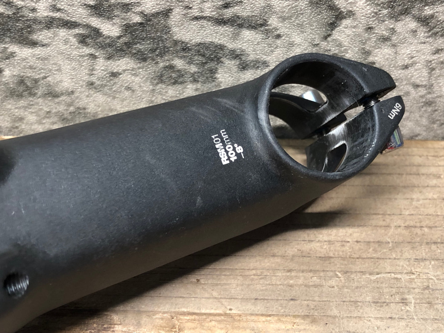 IP047 BMC RSM01 ステム アルミ OS 100mm -8° Φ31.8 ガーミンマウント付き