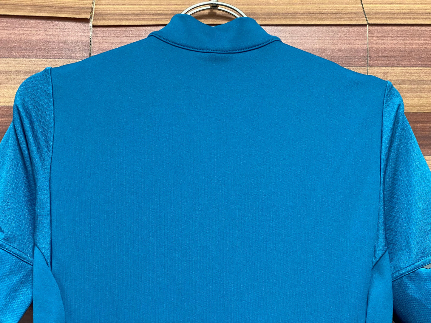 IV373 パールイズミ PEARL iZUMi 半袖 サイクルジャージ ターコイズブルー M