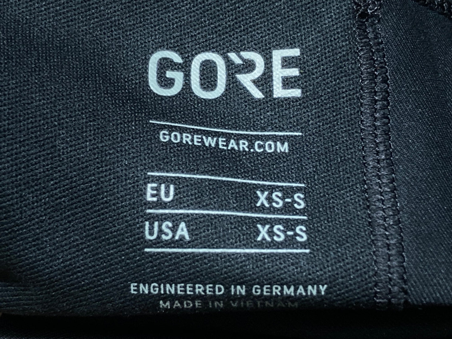 IT762 GORE アームカバー 黒 EU XS-S GORE-TEX INFINIUM