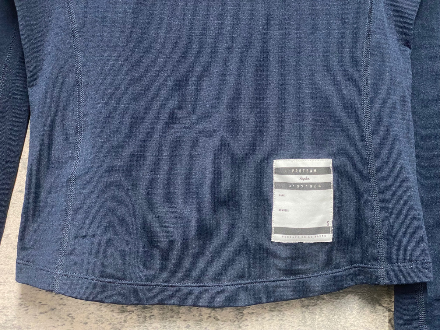 IV528 ラファ Rapha PRO TEAM THERMAL BASE LAYER 長袖 べースレイヤー 黒 S