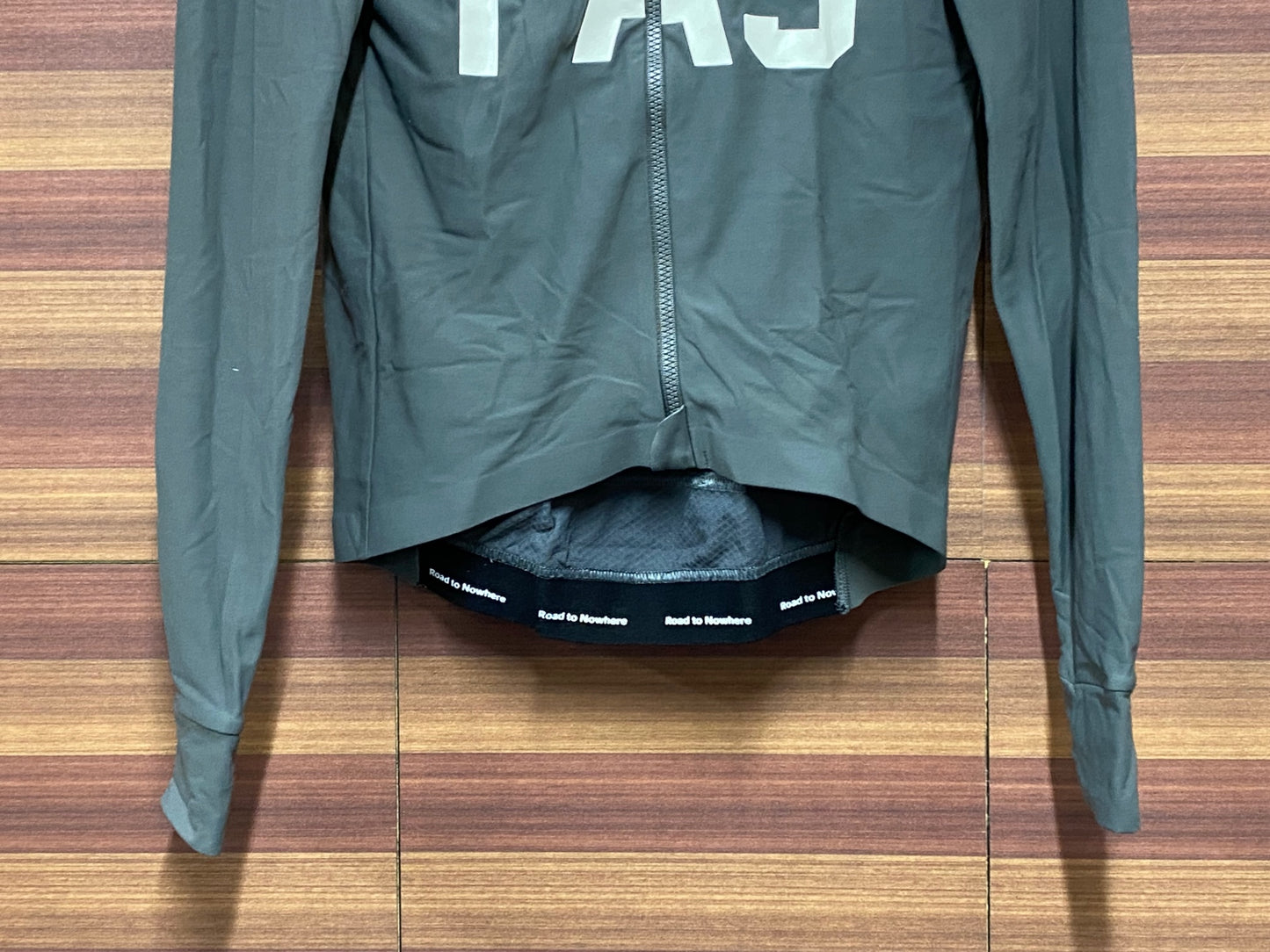 IV042 パスノーマルスタジオ PAS NORMAL STUDIOS PAS Mechanism Long Sleeve Jersey 長袖サイクルジャージ グレー S 裏起毛