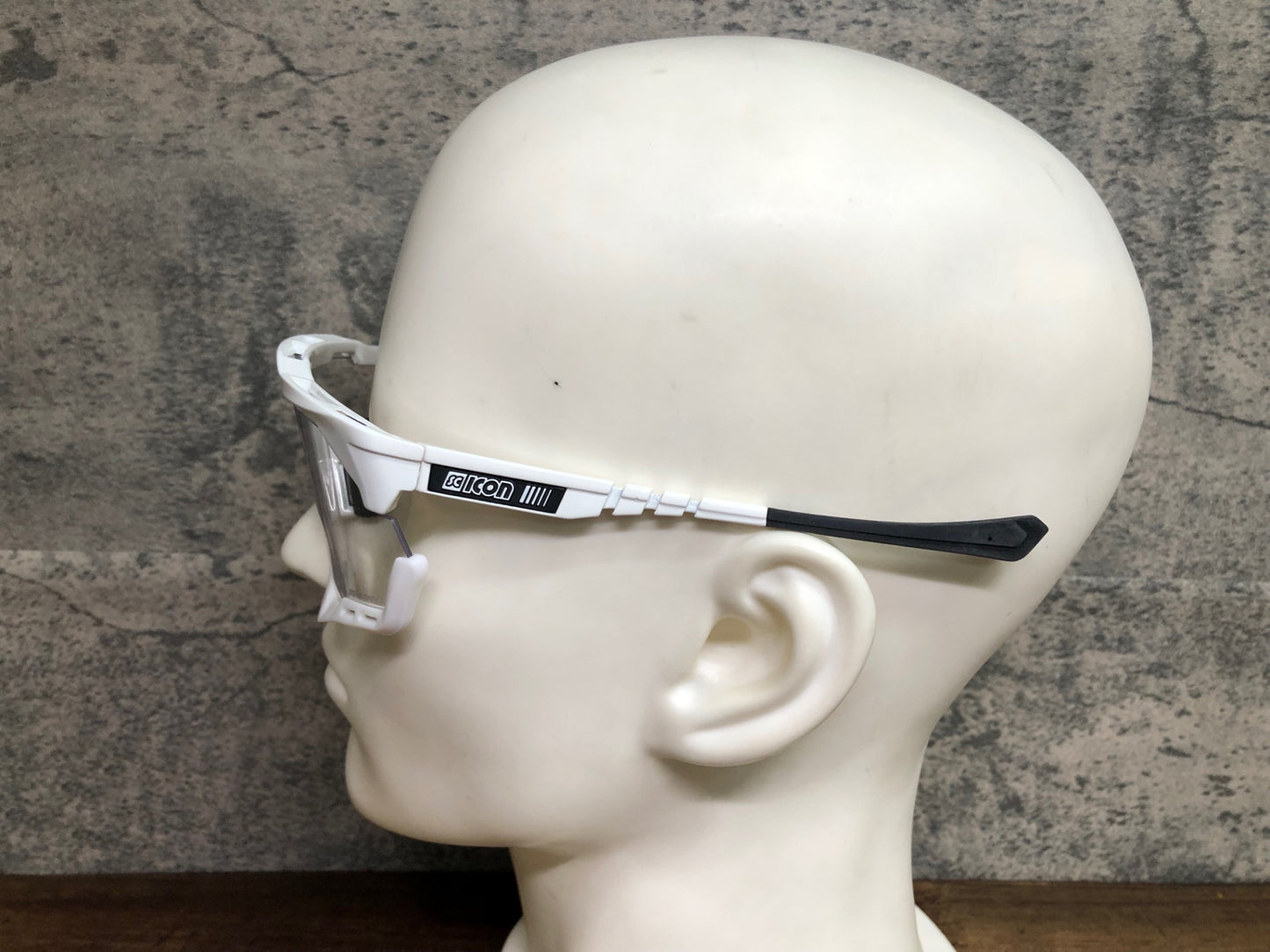 IT245 シーコン SICON AEROSHADE XL サングラス アイウェア 白 PHOTOCHROMICレンズ