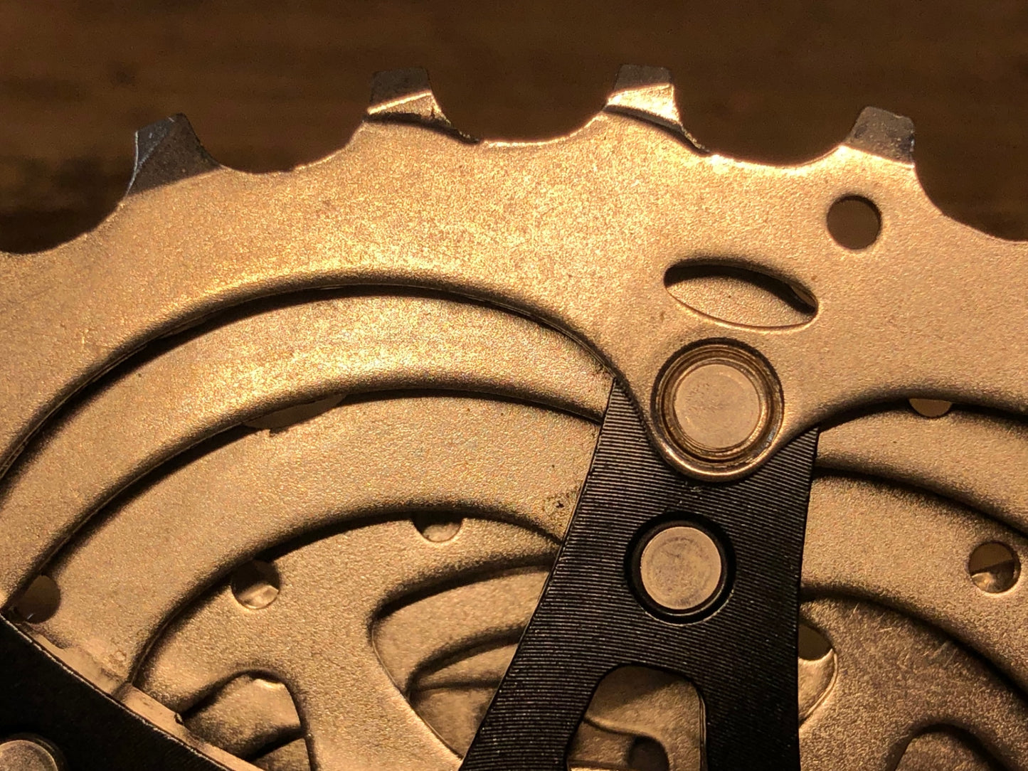 JB616 シマノ SHIMANO 105 CS-R7000 スプロケット 11-30T 11S