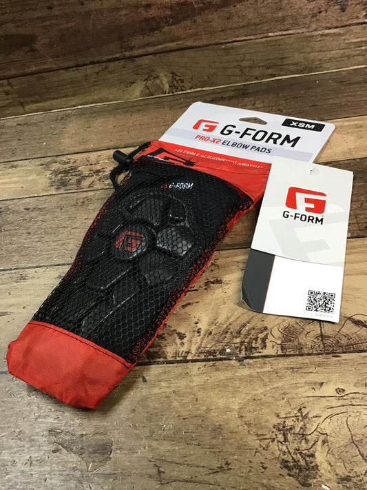 FV743 GFORM PRO-X2 ニーパッド KNEE PADS プロテクター SML