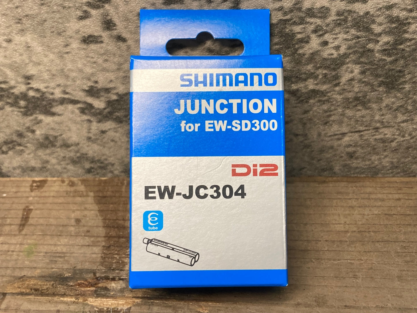 IQ056 シマノ SHIMANO EW-JC304 ジャンクション 4ポート Di2 電動