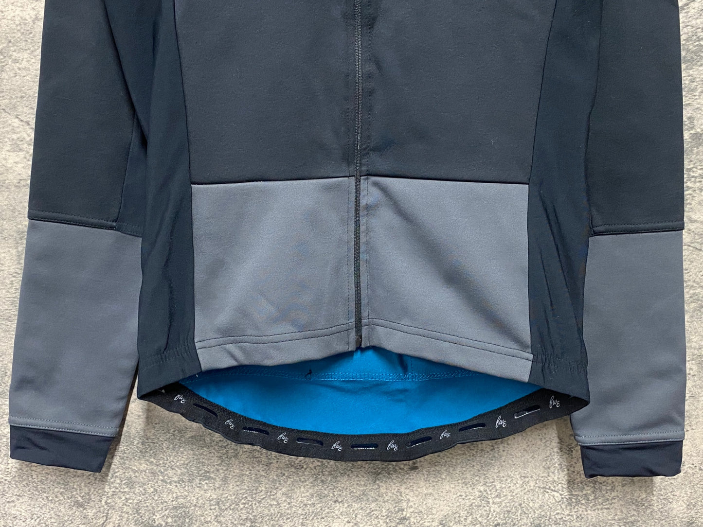 IY344 FWE 長袖 サイクルジャケット 黒 XS