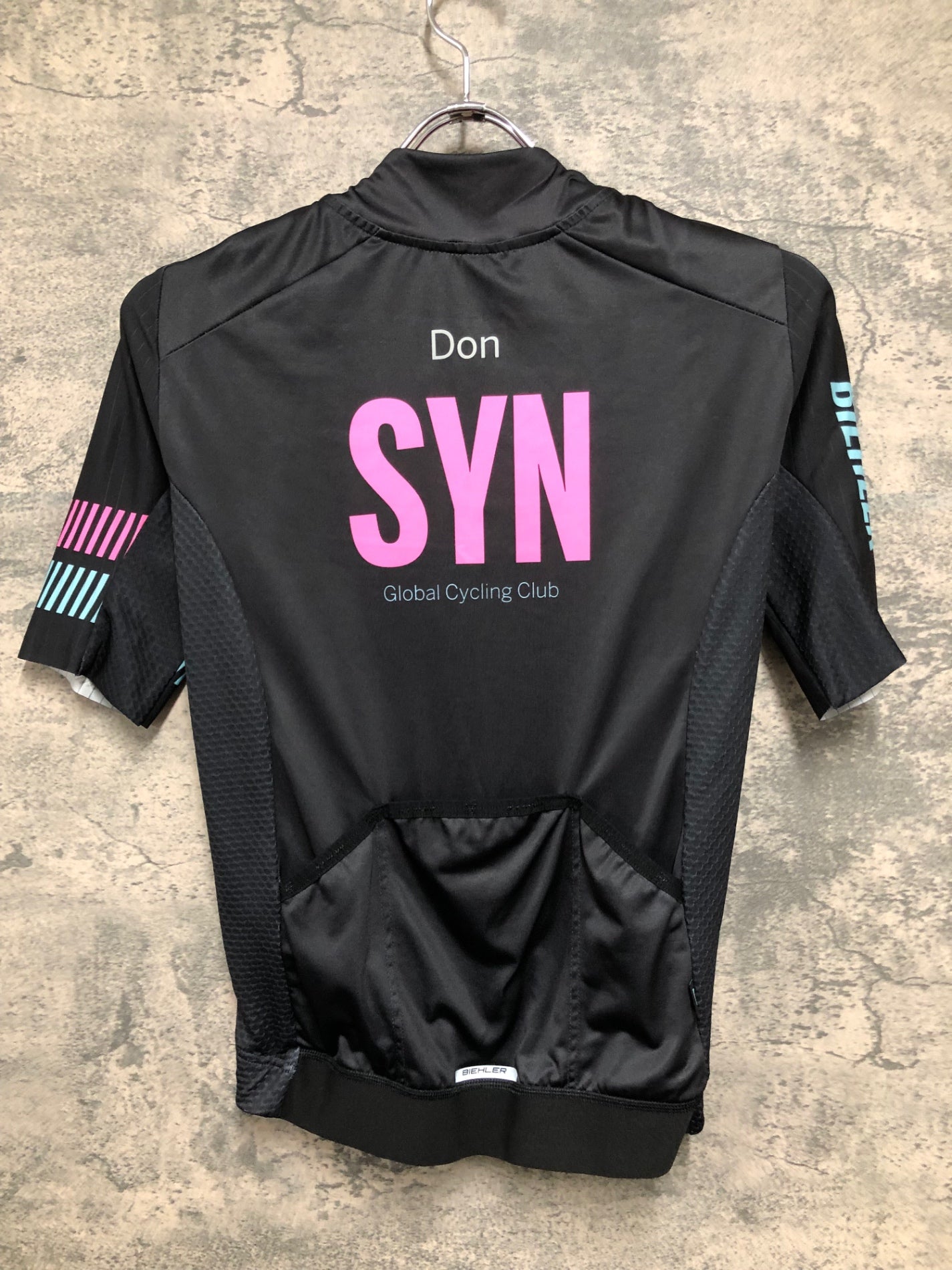 IZ530 ビーラー BIEHLER 半袖 サイクルジャージ 黒 S