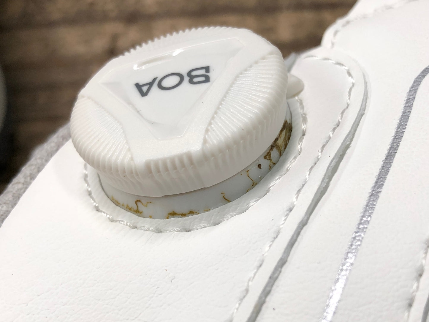 IV982 ジャイアント GIANT Liv FAMA boa フラットシューズ 白シルバー EU36