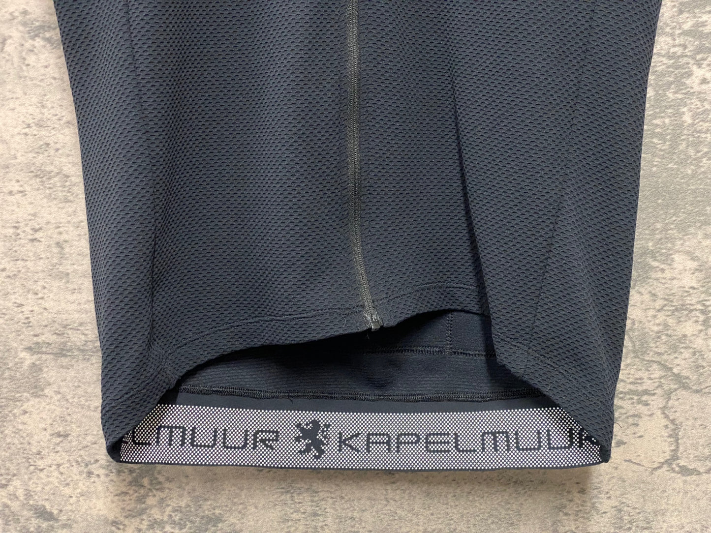 JB702 リオンドカペルミュール Lion de KAPELMUUR 半袖 サイクルジャージ 黒 白 M