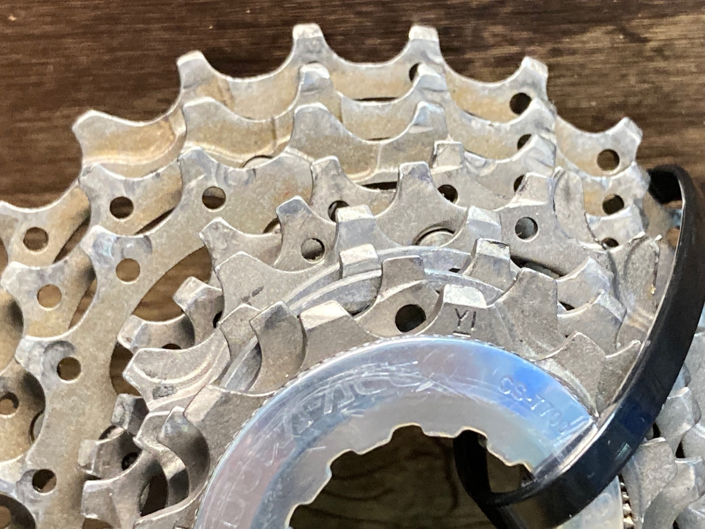 IK532 シマノ SHIMANO デュラエース DURA-ACE CS-7700 スプロケット 12-23T 9S