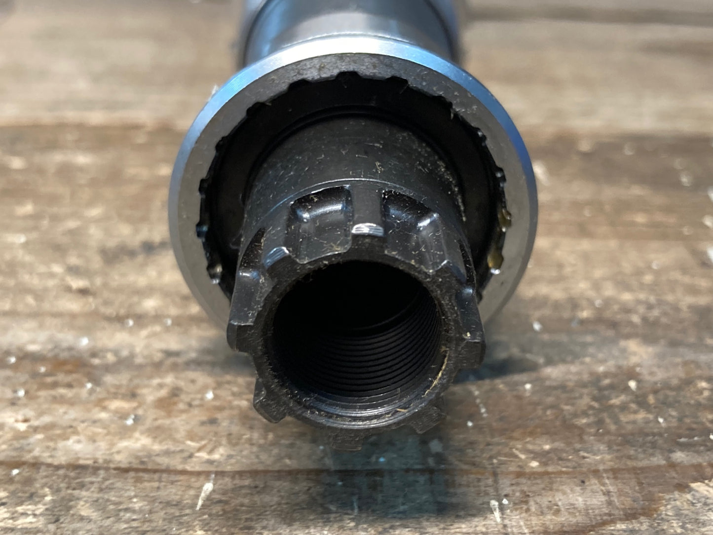 IS154 シマノ SHIMANO ネクサーヴ NEXAVE BB-C900 BB 121mm 68mm