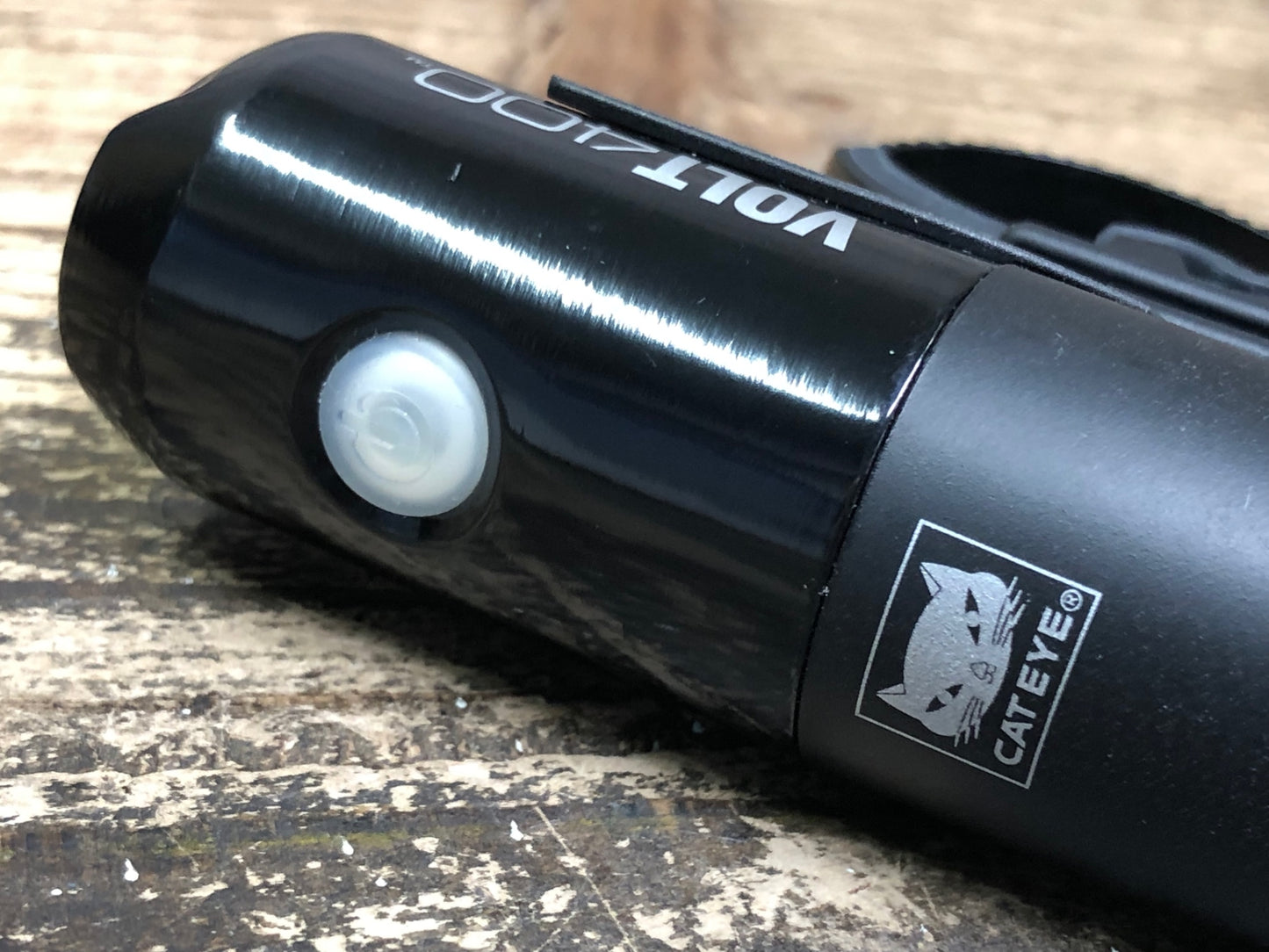 IZ289 キャットアイ CATEYE VOLT400 フロントライト 点灯確認済み