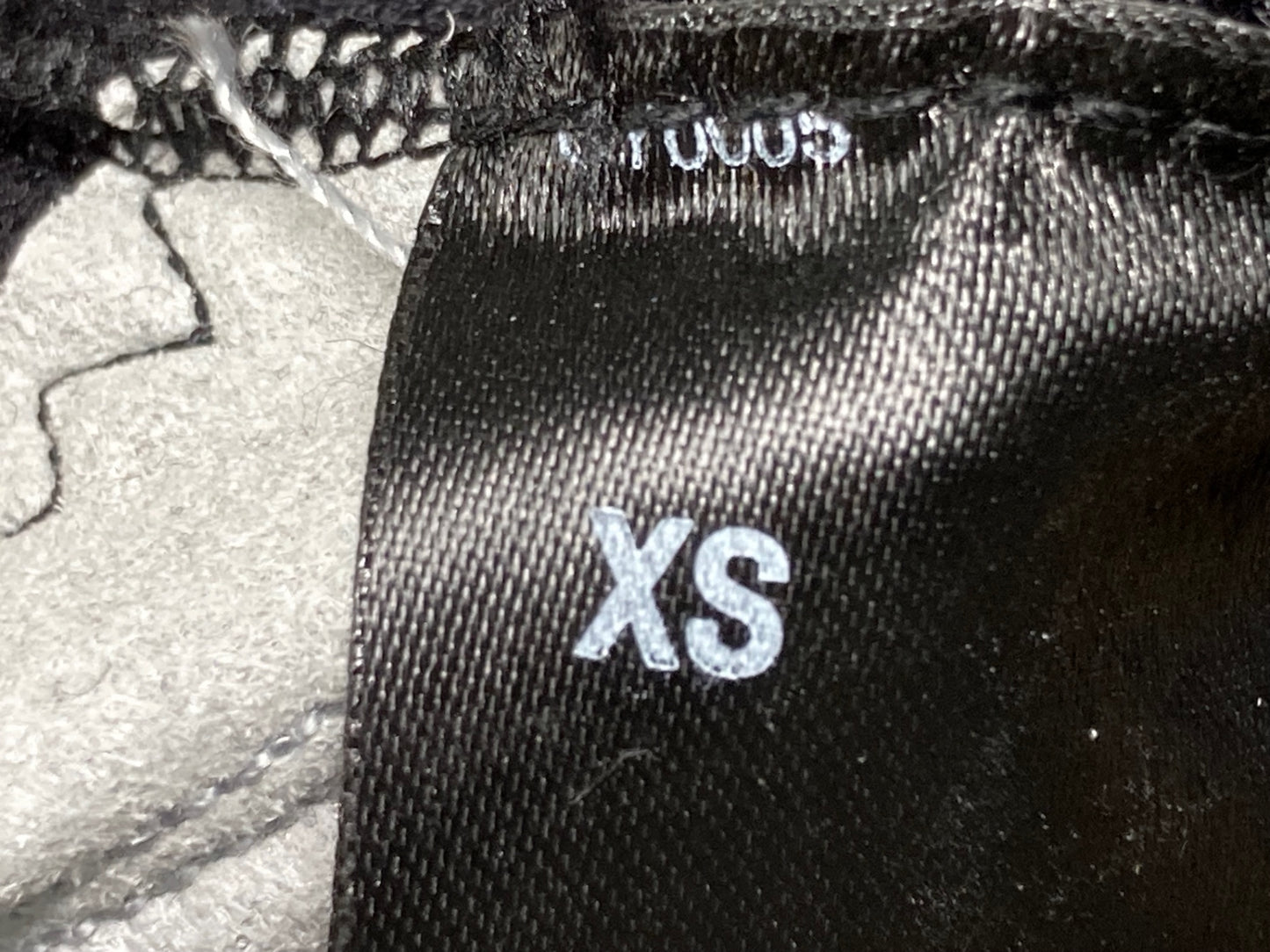 IY350 キャニオン CANYON 長指 クローブ 黒 XS