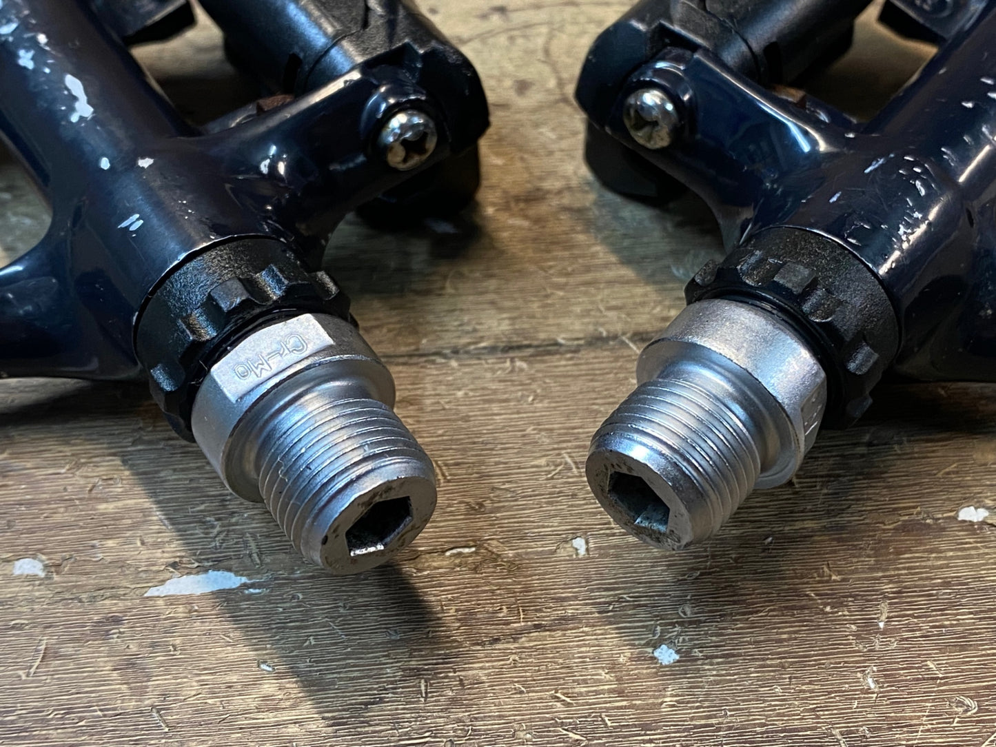 IM367 シマノ SHIMANO 105 PD-5700 ビンディングペダル SPD-SL