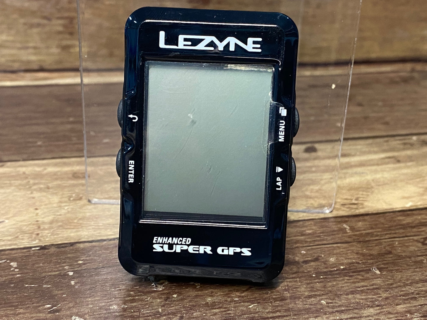 HT027 レザイン LEZYNE SUPER GPS サイクルコンピューター 黒 充電口カバー欠損