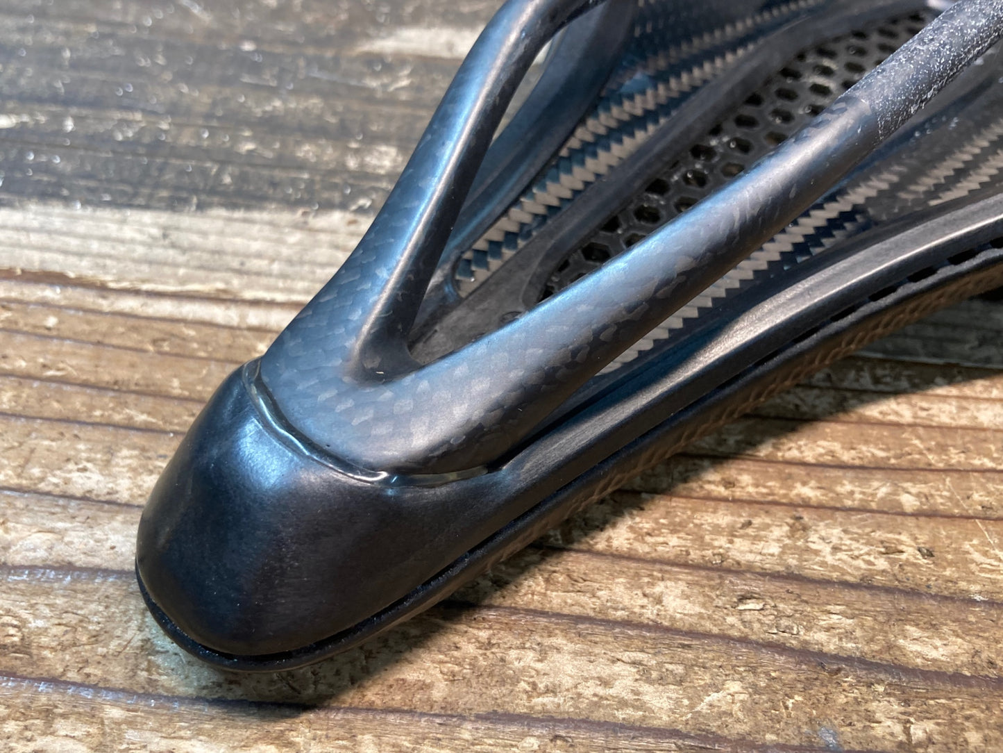 IX239 スペシャライズド SPECIALIZED S-WORKS POWER MIRROR サドル 黒 143mm カーボンレール