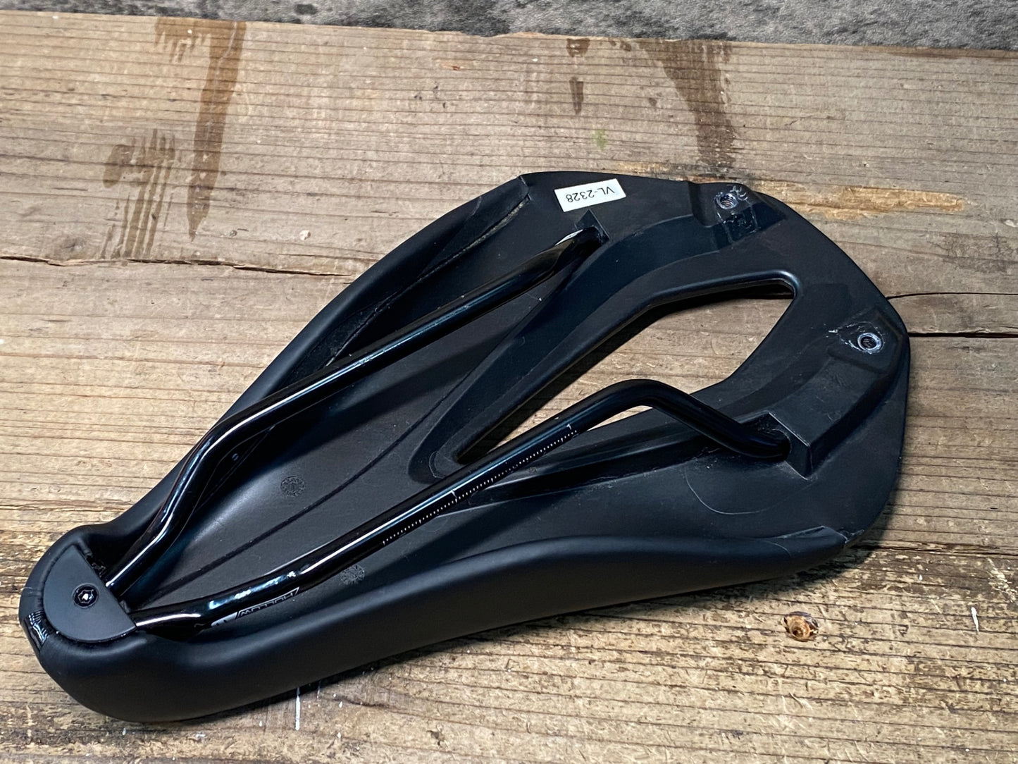 IY067 スペシャライズド SPECIALIZED シテロ SITERO サドル 145mm HOLLOW Tiレール 黒