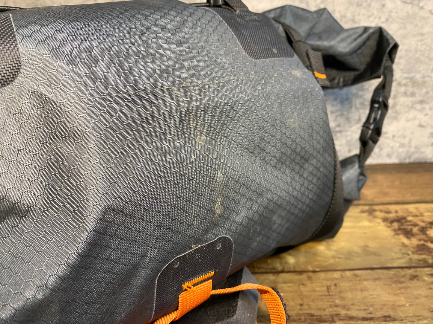 JB891 オルトリーブ ORTLIEB ハンドルバーバッグ グレー