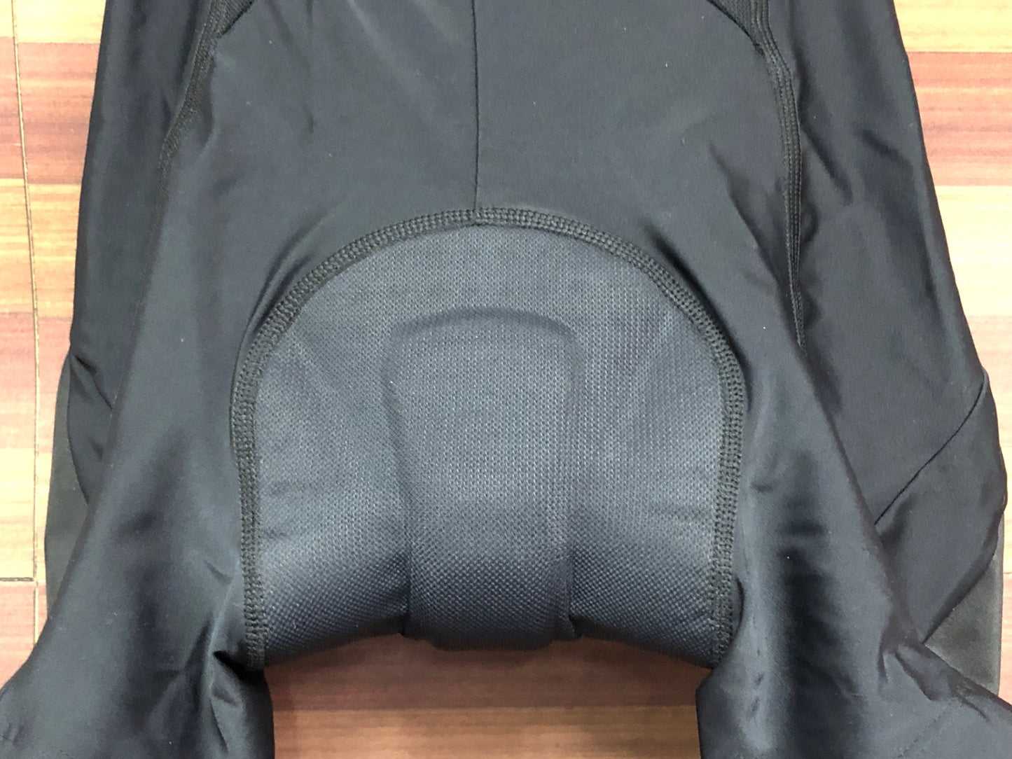 IR932 マヴィック MAVIC COSMIC PRO SHORTS レーサーパンツ 黒 XS レディース