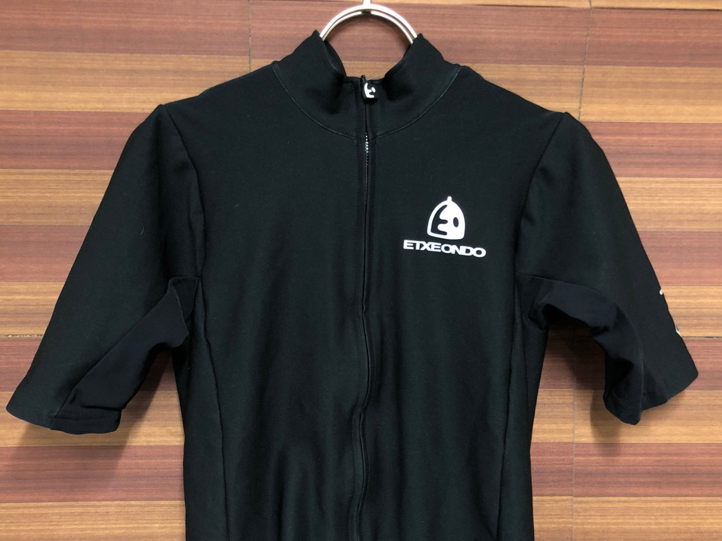 IN812 エチュオンド ETXEONDO 半袖 サイクルジャージ 黒 S GORE-TEX INFINIUM