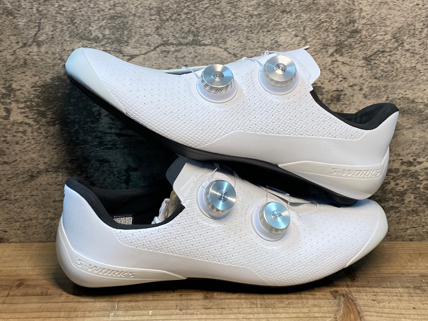 IY552 スペシャライズド SPECIALIZED エスワークス S-WORKS TORCH ビンディングシューズ 白 EU43.5