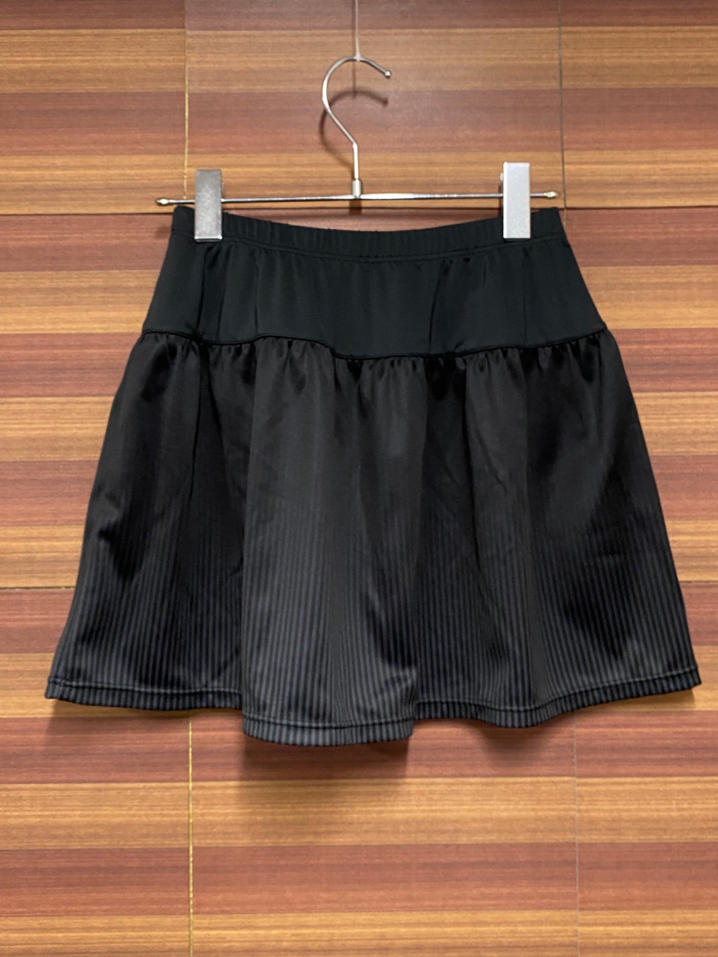 IP890 カペルミュール KAPELMUUR サイクルスカート F 黒