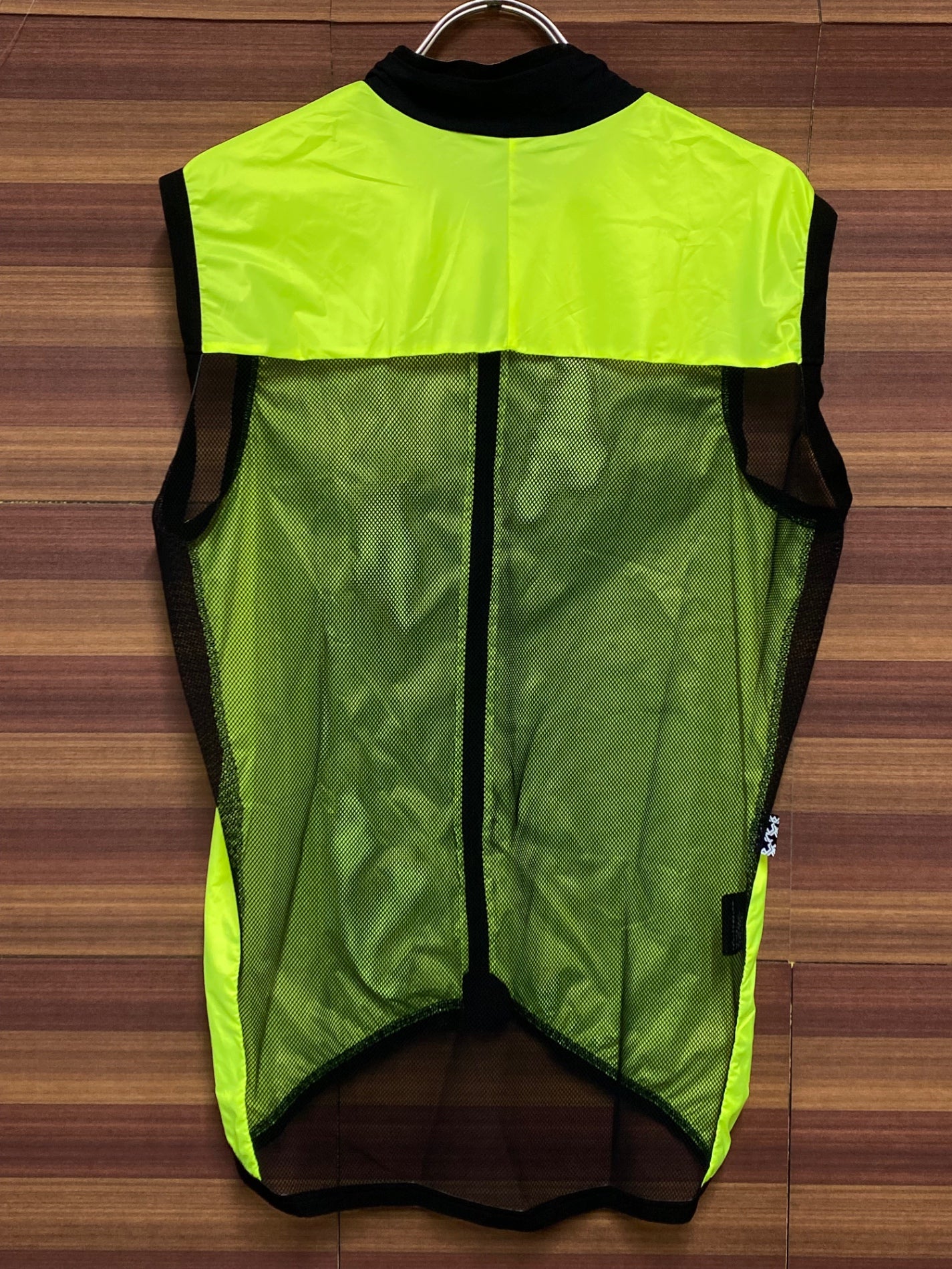 IR559 アソス assos MILLE GT WIND VEST C2 black ジレ ベスト 黄色 M