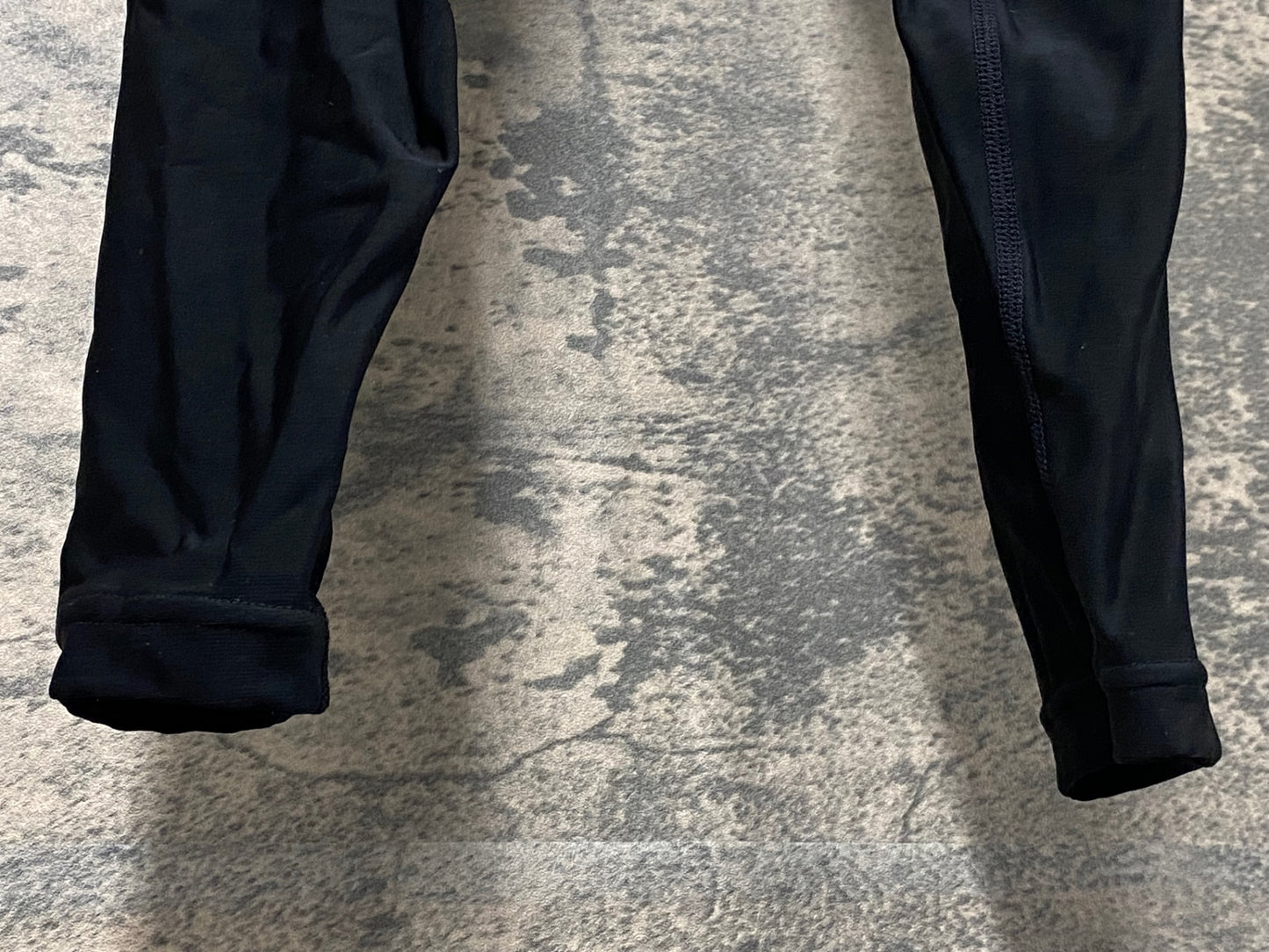 IW438 パールイズミ PEARL iZUMi レーサータイツ 黒 レディース L