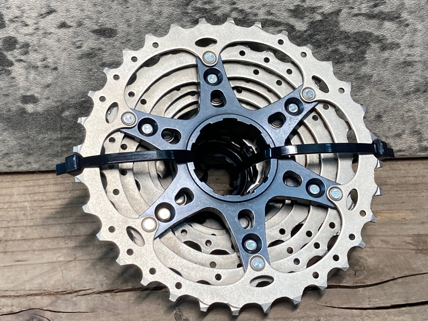 IQ030 シマノ SHIMANO アルテグラ ULTEGRA CS-R8000 スプロケット 11-32T 11s