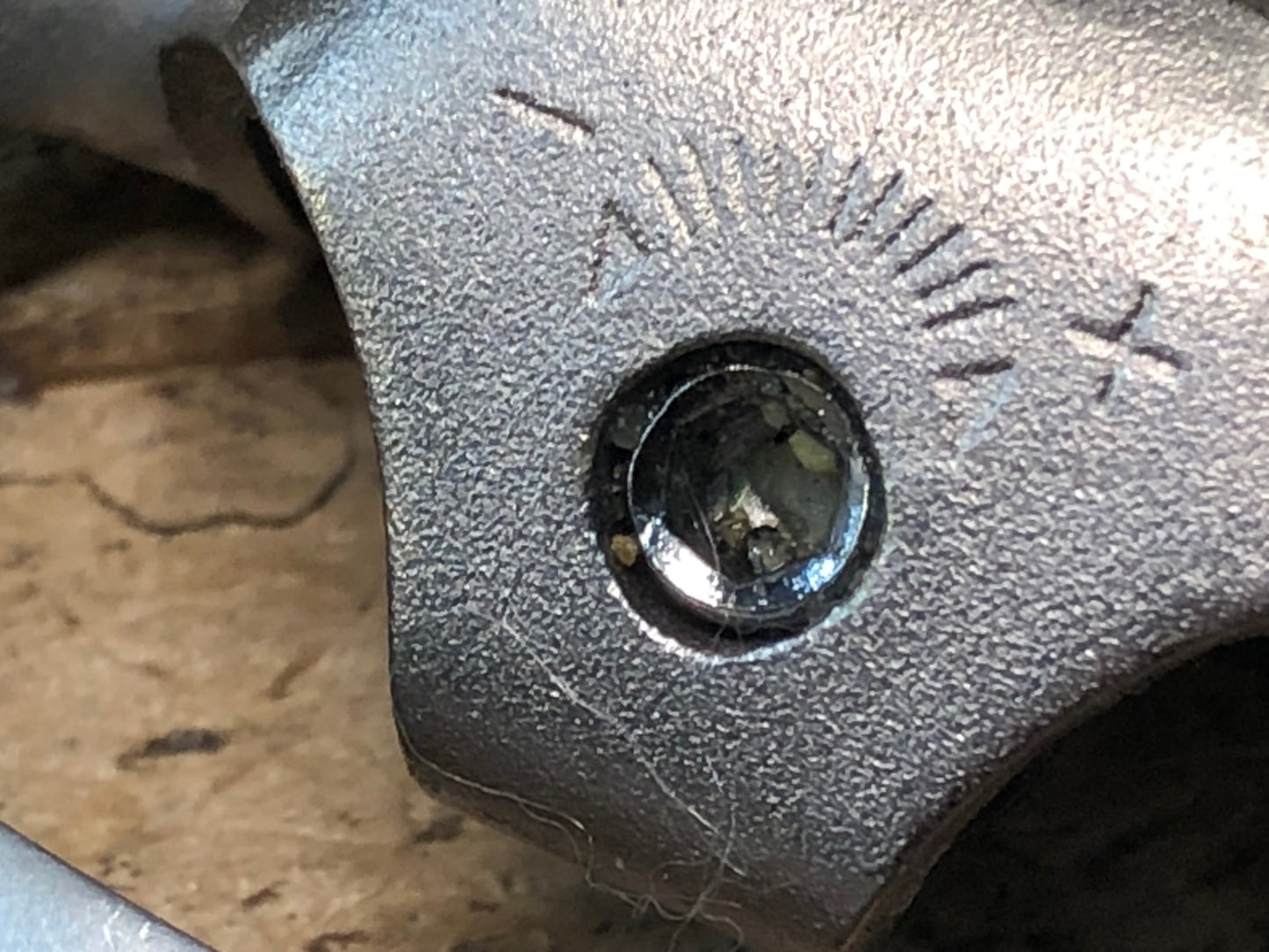 IV311 シマノ SHIMANO PD-A520 ビンディングペダル SPD シルバー