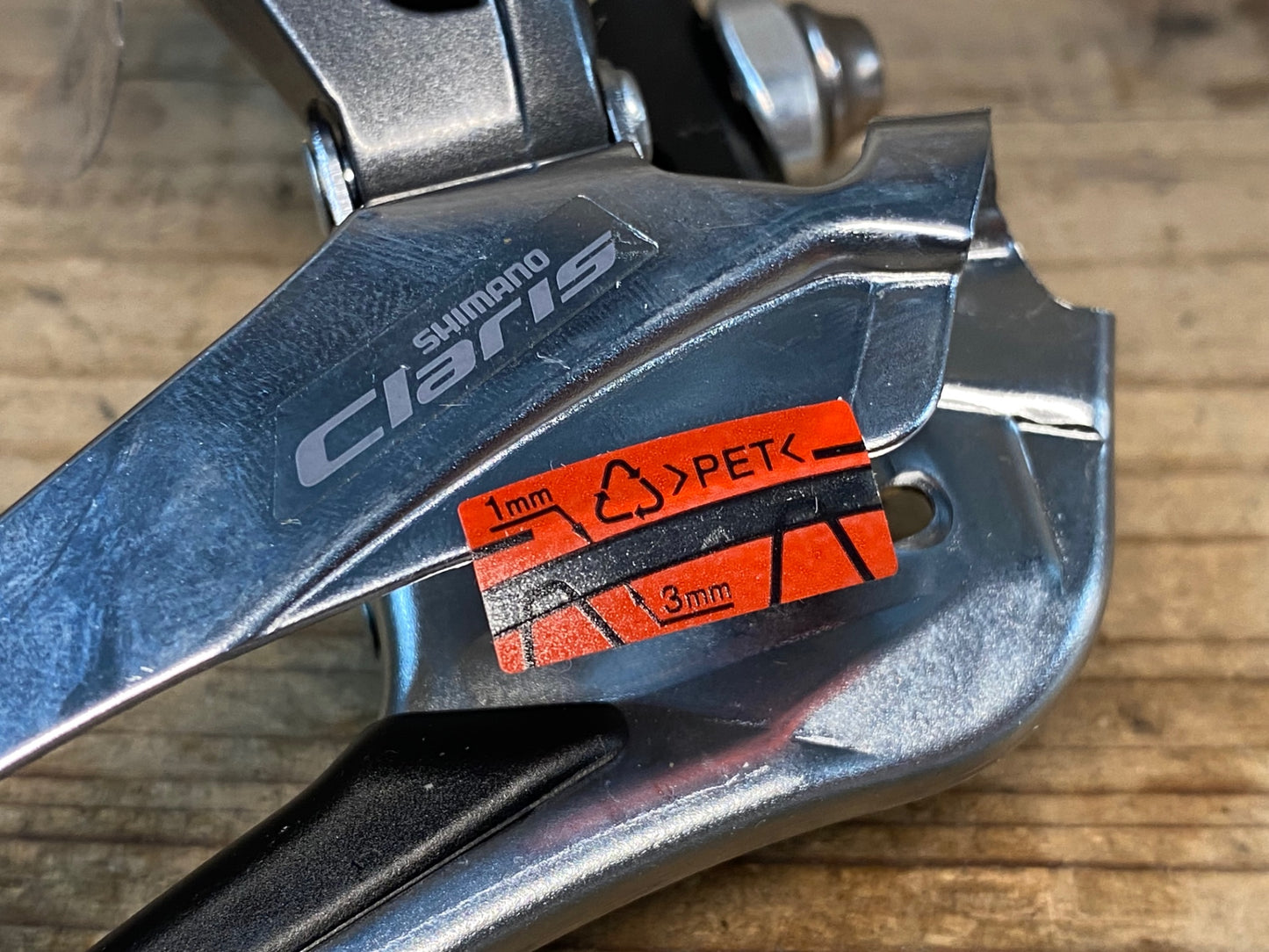 IQ422 シマノ SHIMANO クラリス CLARIS FD-R2000 フロントディレイラー 直付け 未使用