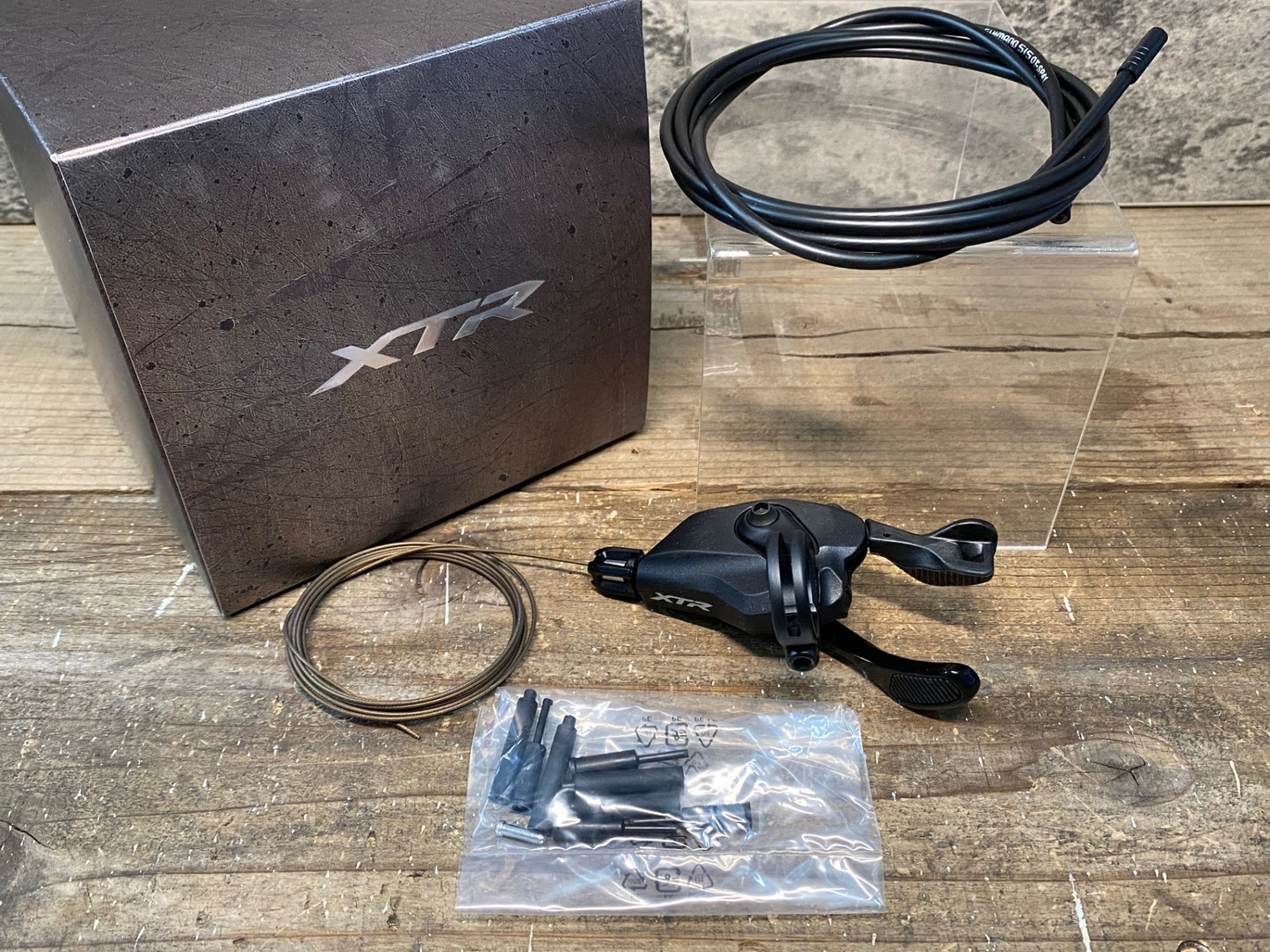 IR244 シマノ SHIMANO XTR SL-M9100-R シフトレバー 右のみ 12S